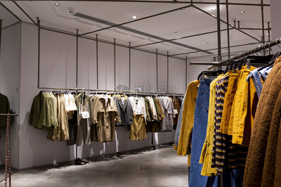 商場服裝店圖片素材 捕捉時尚瞬間的高清視覺盛宴